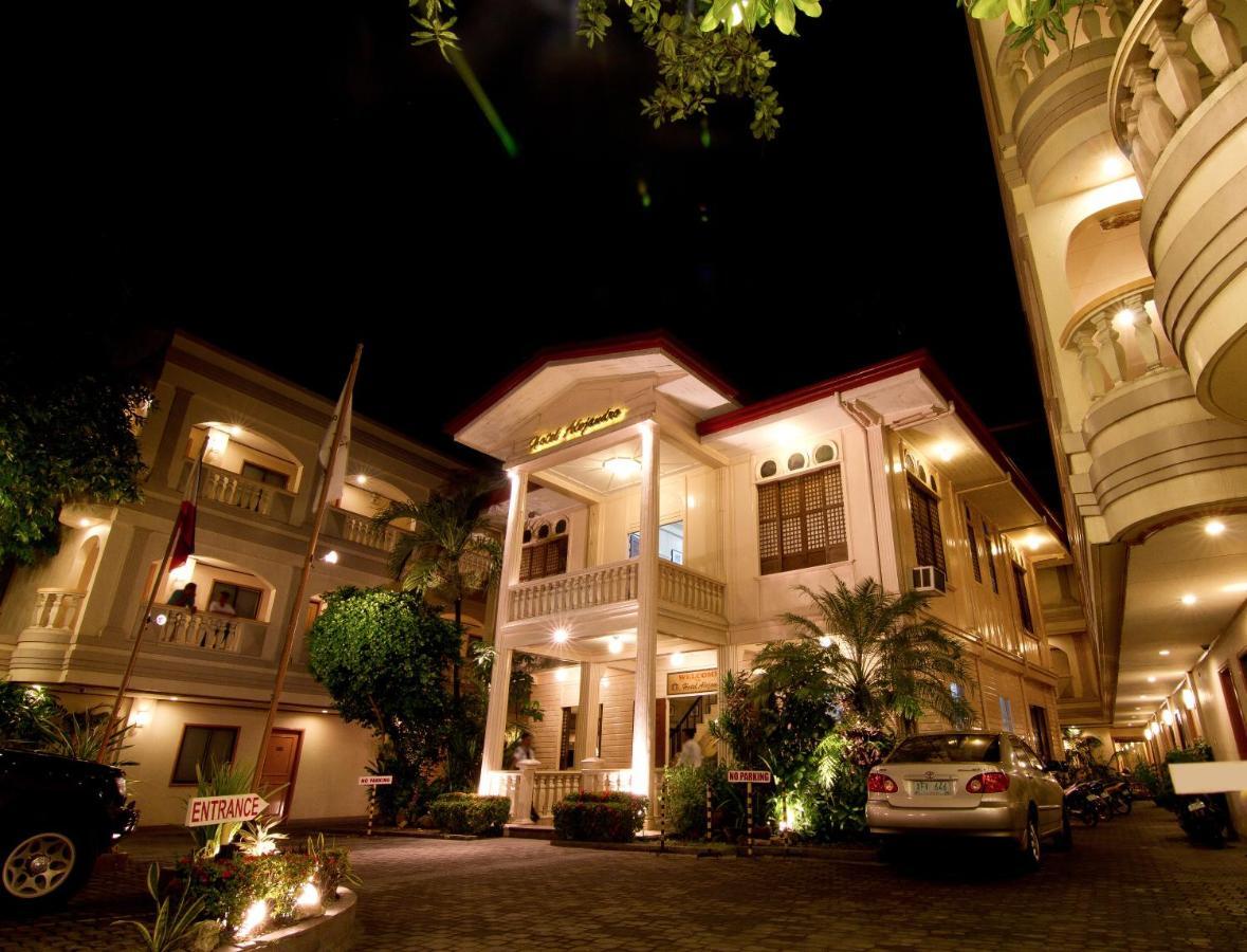 Hotel Alejandro Таклобан Екстер'єр фото